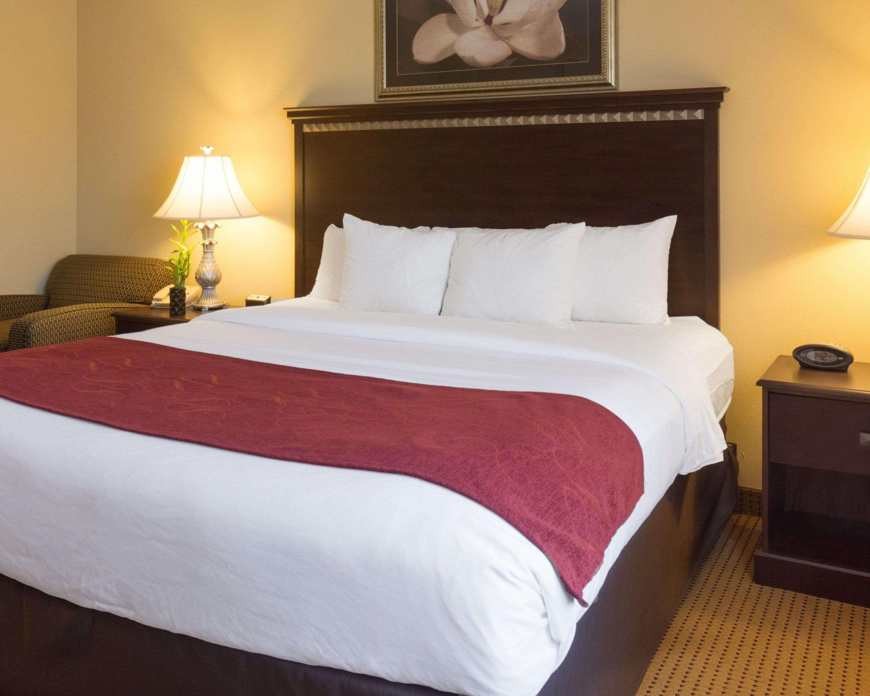 Comfort Suites Fredericksburg North Экстерьер фото