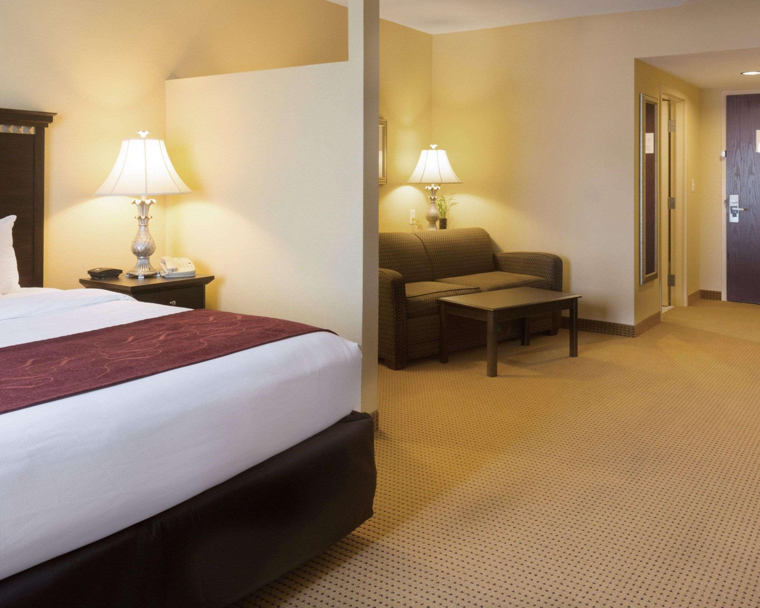 Comfort Suites Fredericksburg North Экстерьер фото